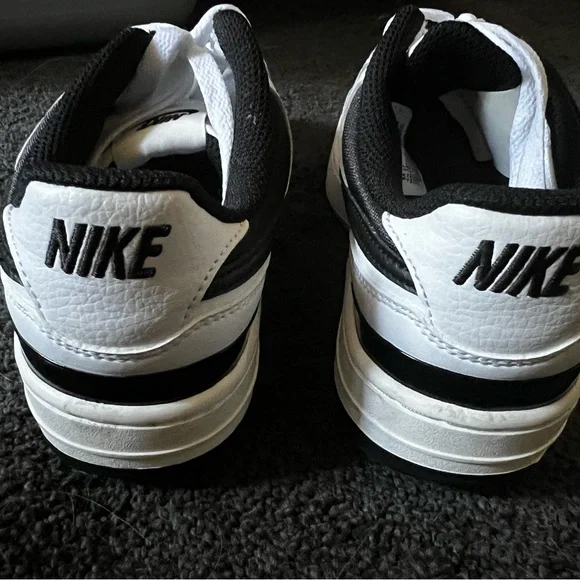 Nike Gamma Force Women’s 7.5 Sneakers - Picture 6 of 8